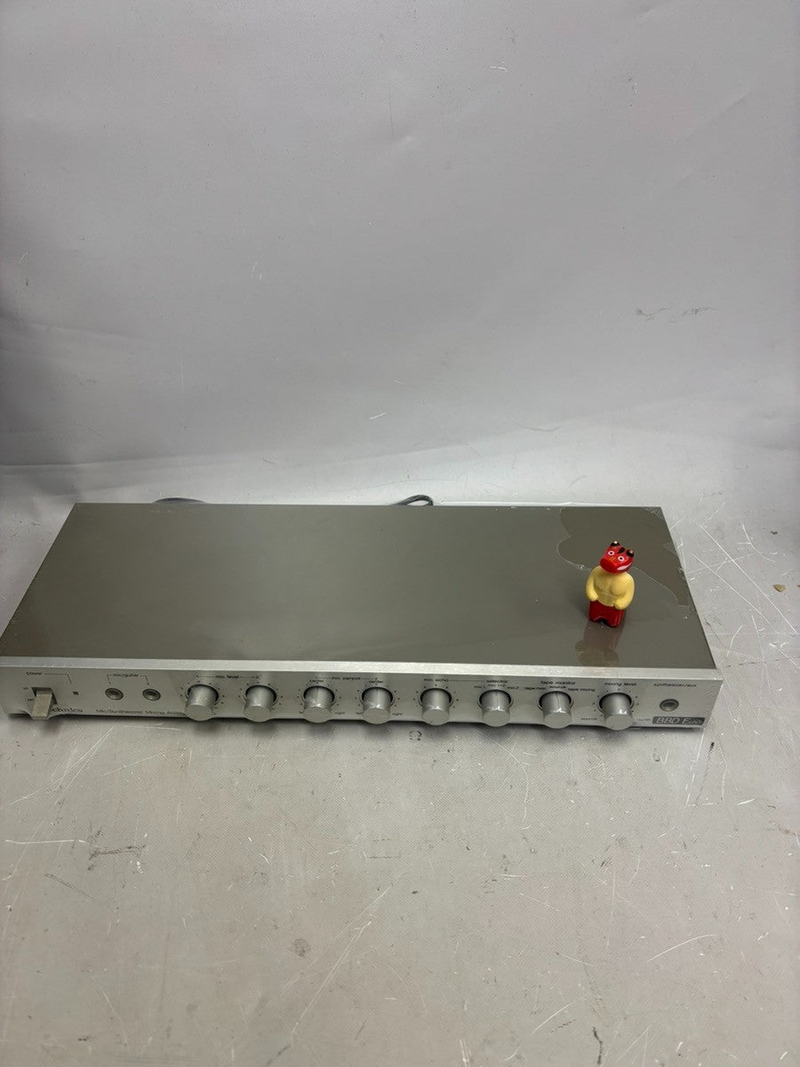 Technics SH-3077G Stereo Graphic Equalizer Audio Component from Japan