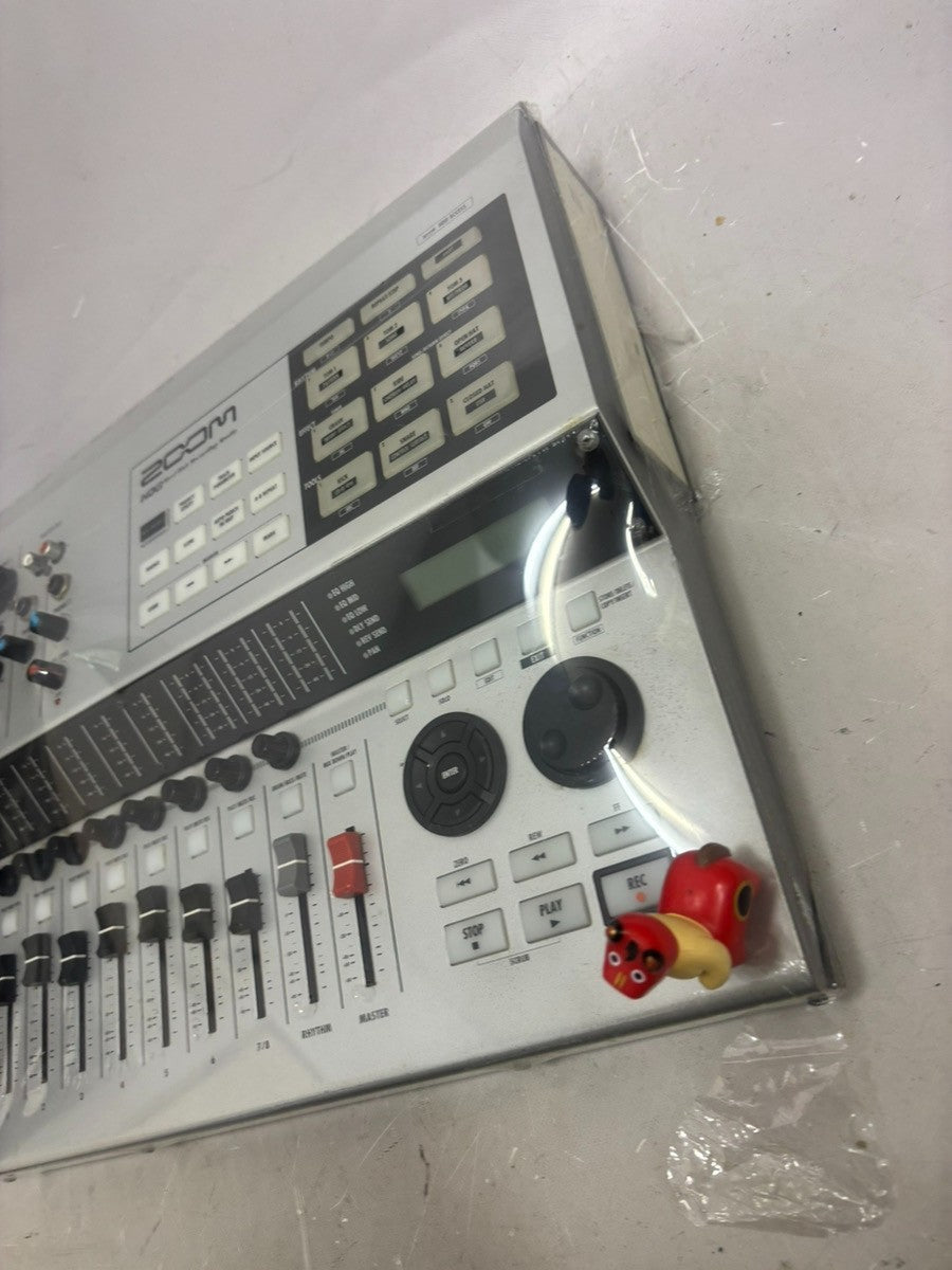 Zoom HD8 Hard Disk Multitrack Recorder Studio from Japan