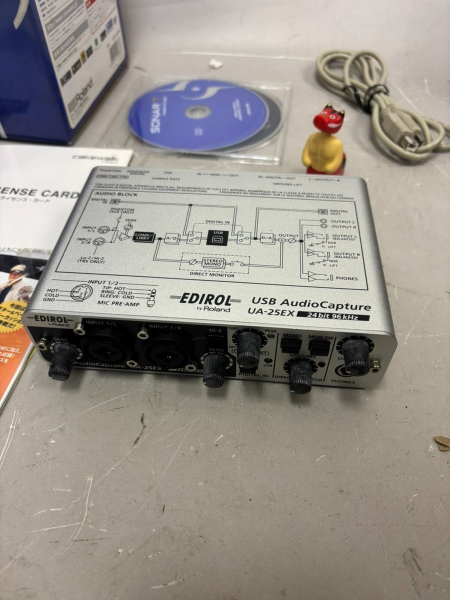 Roland UA-25EX USB Audio Interface Cakewalk Edition for Recording with accessory