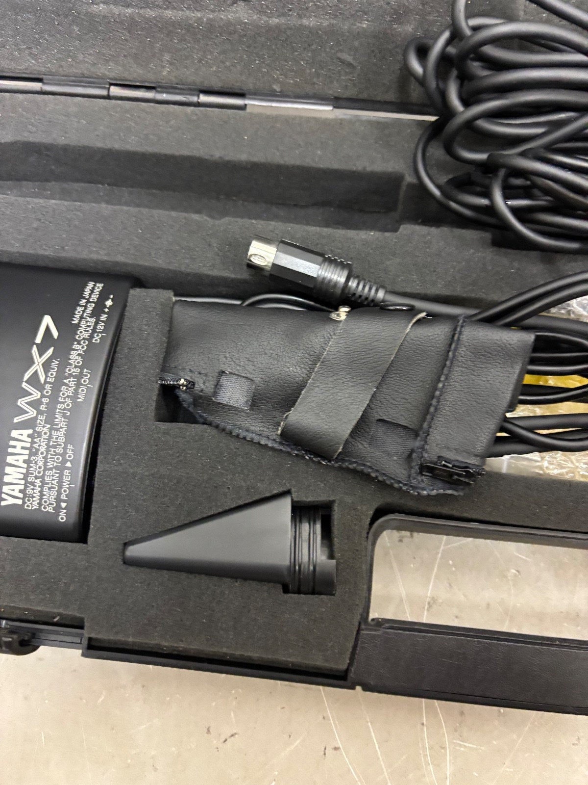 Yamaha BT7 Wireless Transmitter Bodypack with hard case for wx7 not tested