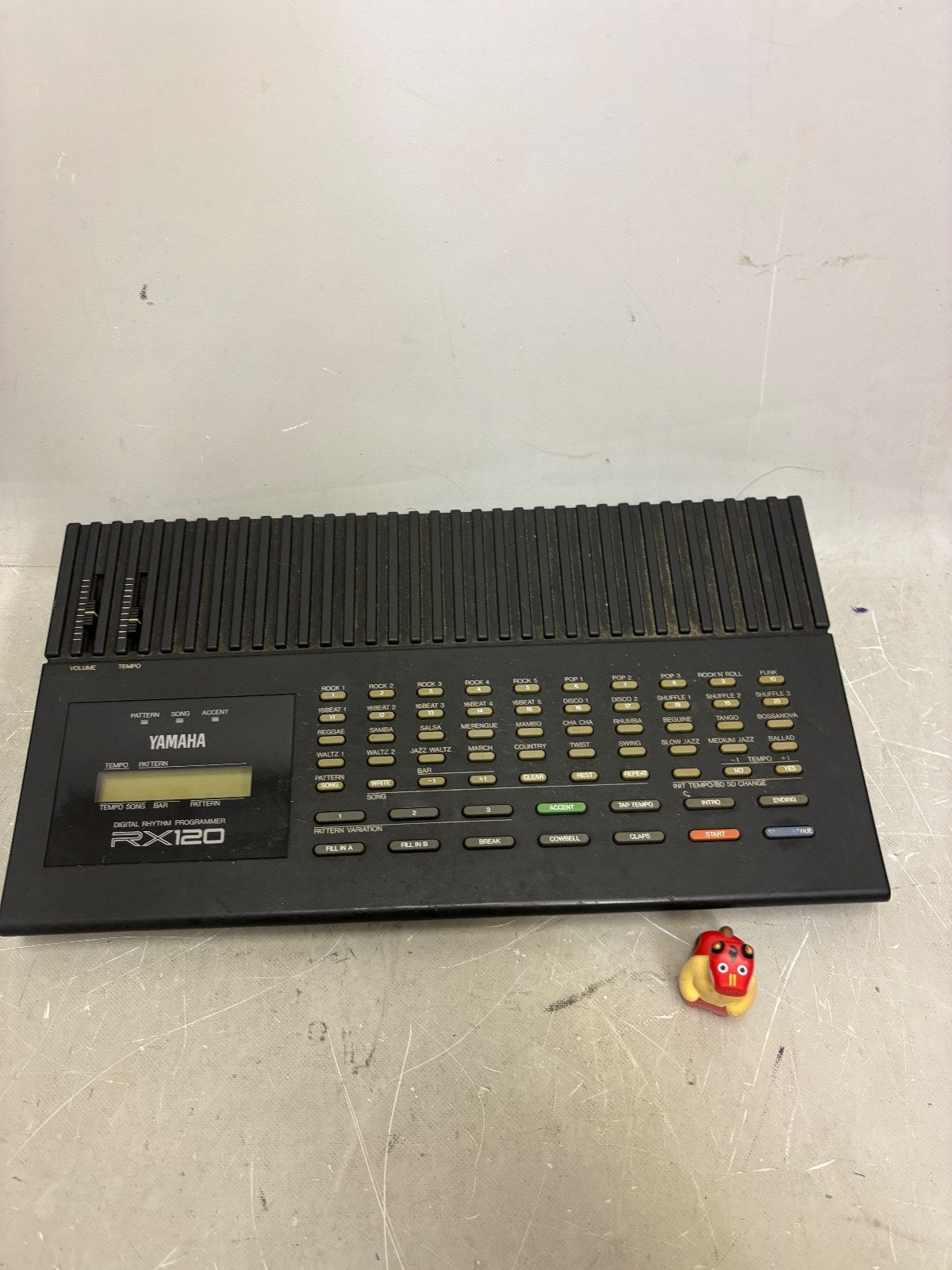 YAMAHA RX120 Digital Rhythm Programmer Drum Machine 38 PCM Sounds MIDI from Japa