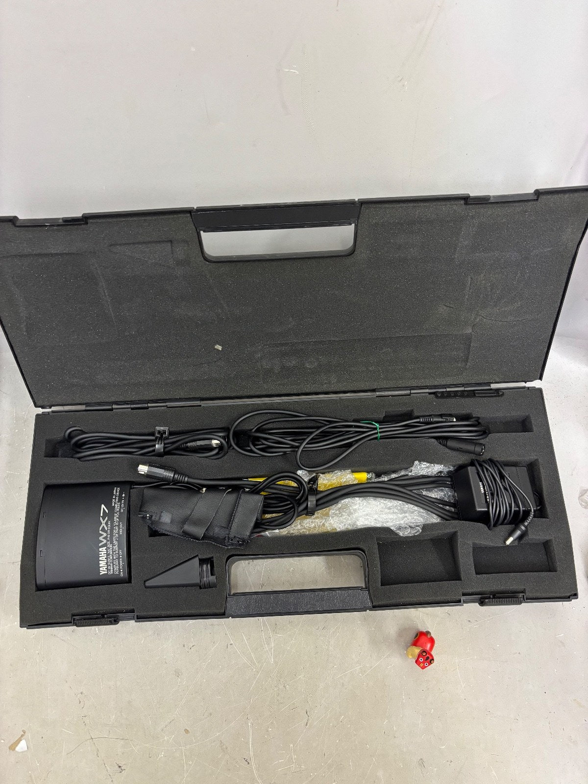 Yamaha BT7 Wireless Transmitter Bodypack with hard case for wx7 not tested