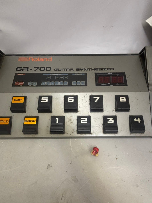 Vintage Roland GR-700 Analog Guitar Synthesizer 1980’s Powers On