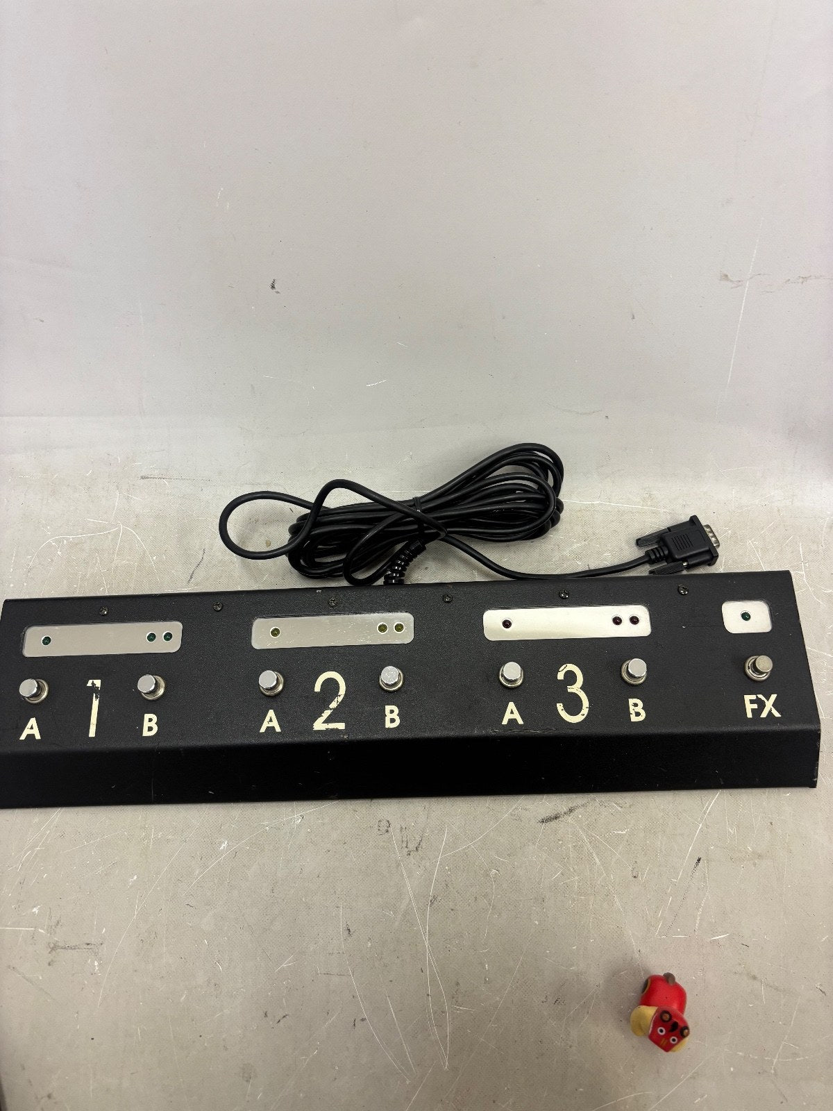 Hughes &amp; Kettner TriAmp Footswitch Controller Pedal Switcher from Japan