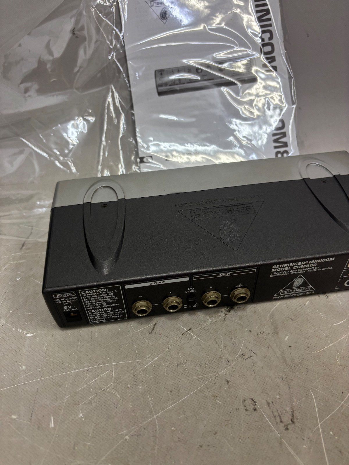 Behringer COM800 Mini Compressor/Graphic Equalizer Ultra-Compact from Japan