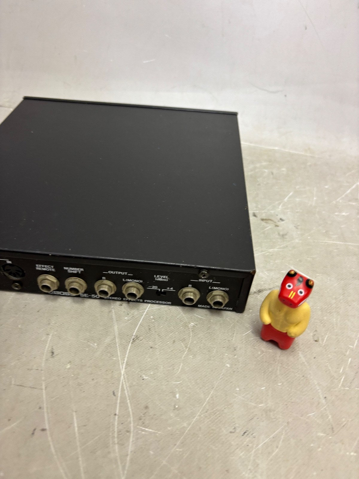 Boss SE-50 PRO Effects Processor Vocoder Sound Canvas with adapter