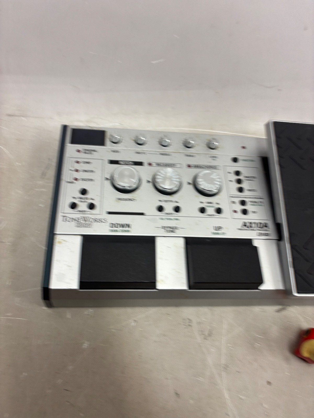 KORG AX10A Guitar Effects Pedal
