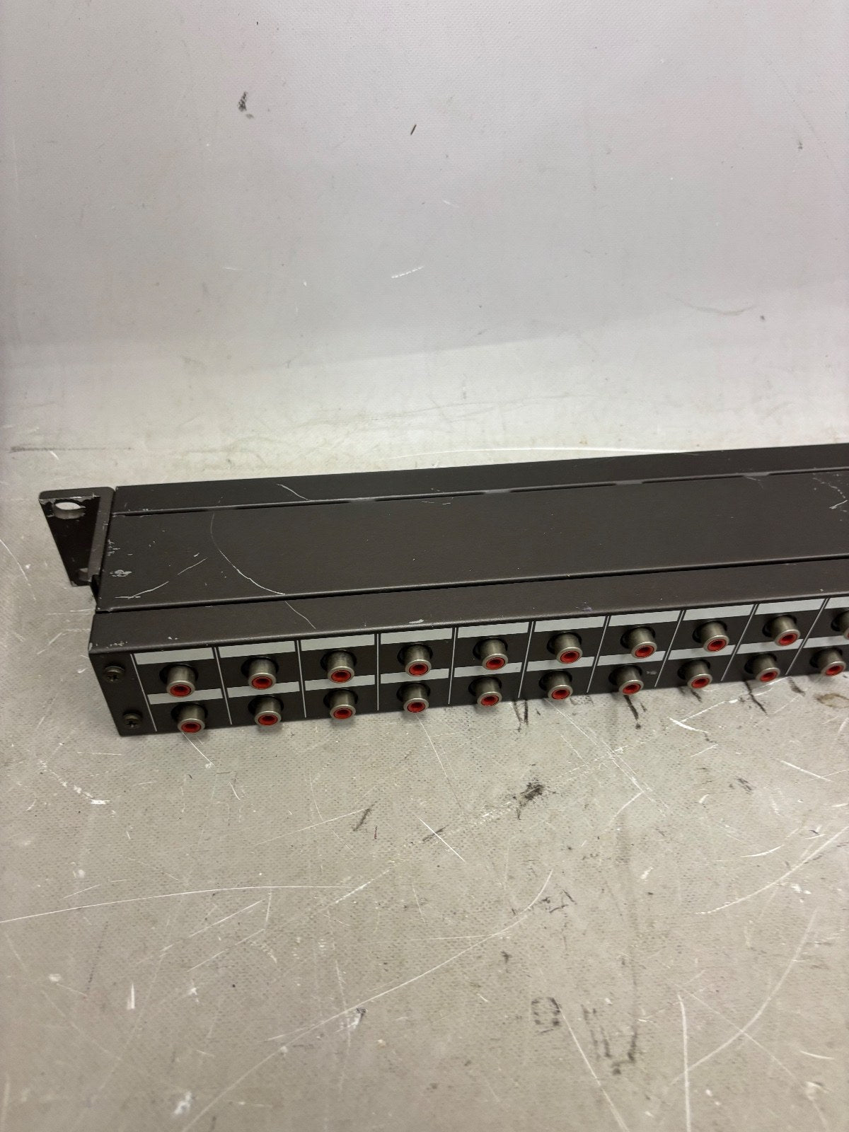TASCAM PB-32H 1U Rack Mount Audio Patch Bay 32 Point Studio Tested