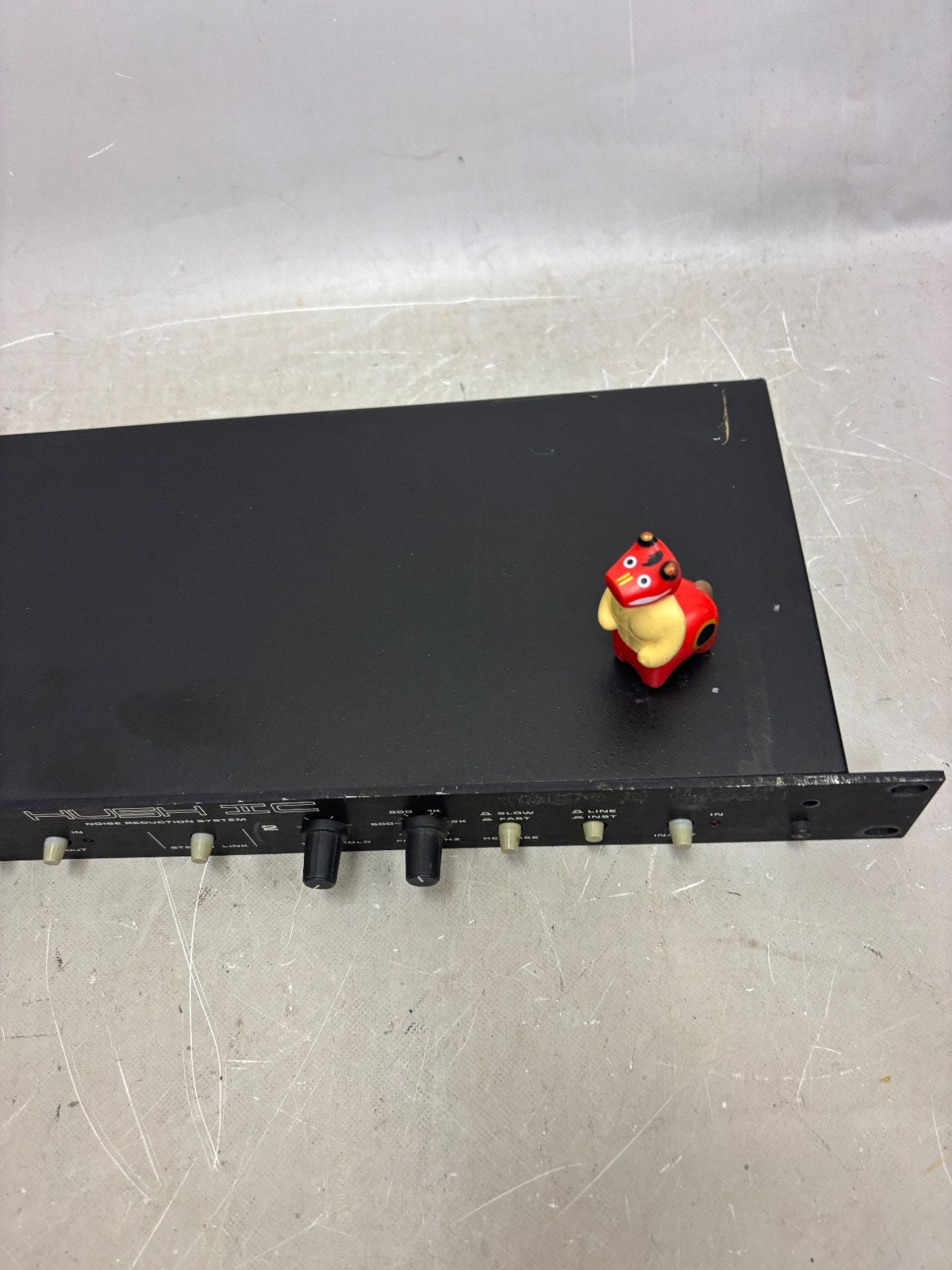 Rocktron hush ⅡC noise reduction system