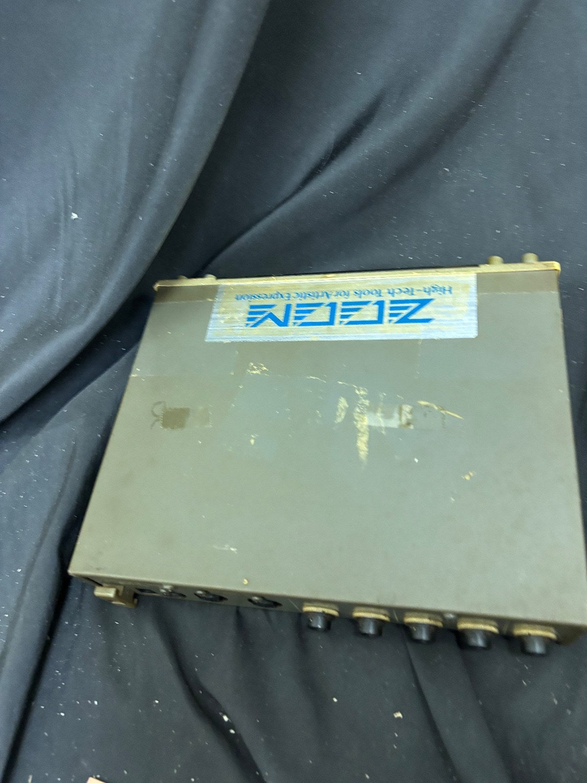 Zoom 9030 Advanced Instrument Effects Processor Rack Mount Untested