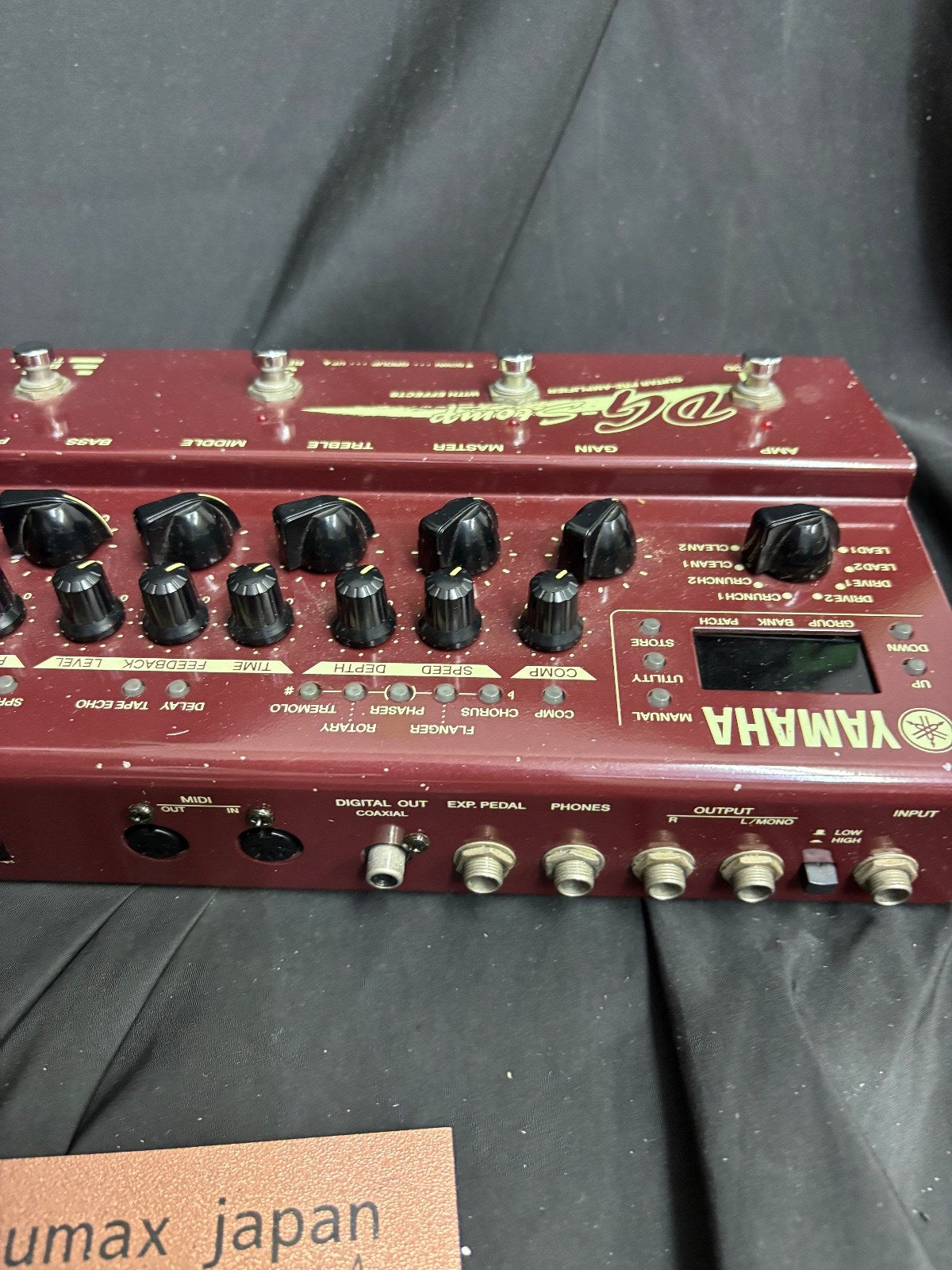 YAMAHA DG-Stomp Guitar Preamplifier Multi Effects Processor