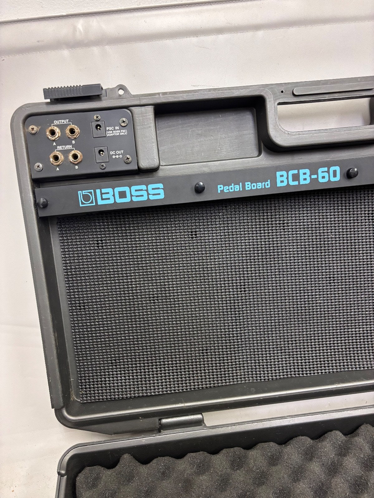BOSS Bcb-60 Pedal Board and Case Black