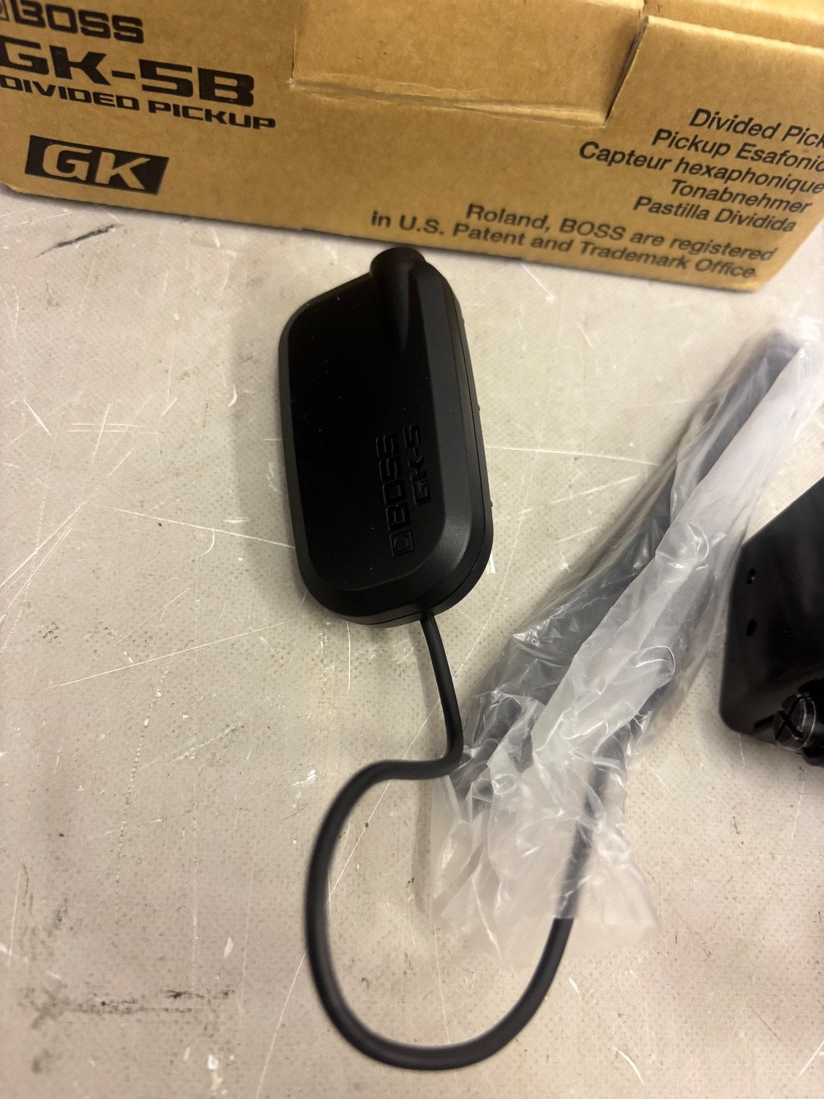 BOSS GK-5B Bass Divided Pickup Guitar Synth Pickup from Japan