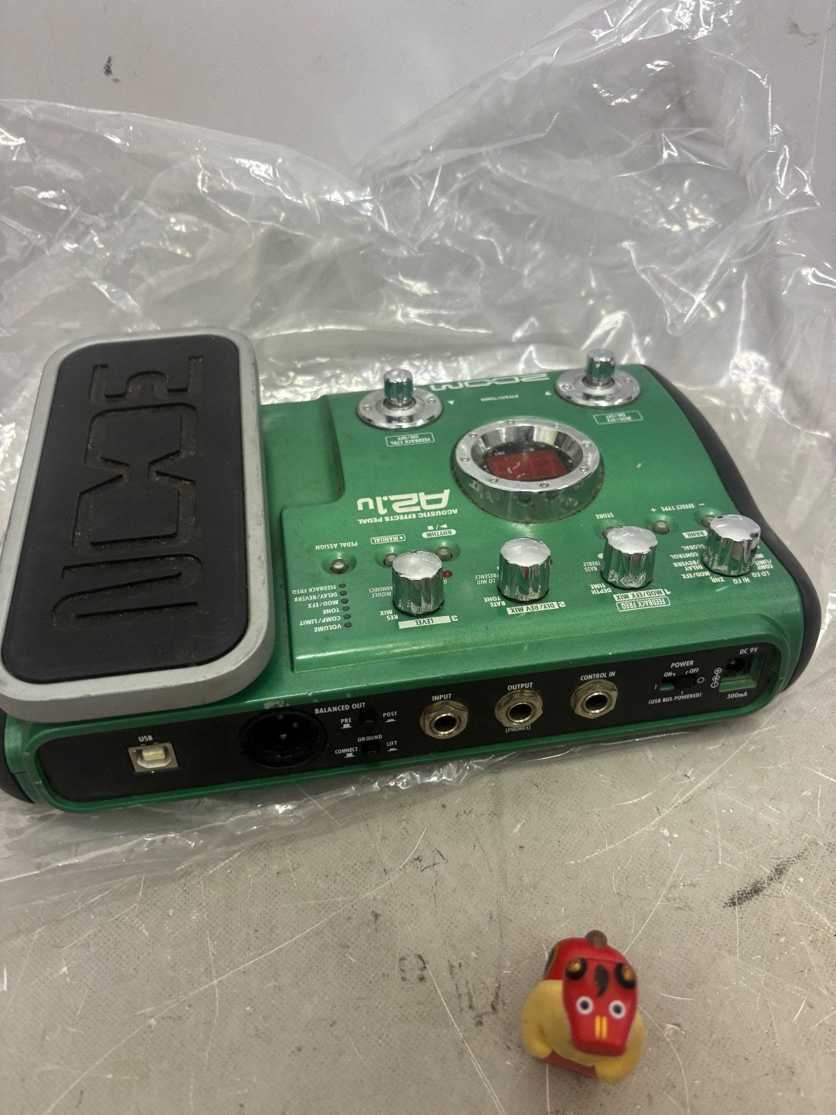 Zoom A2.1u Acoustic Guitar Multi Effects Pedal Good condition