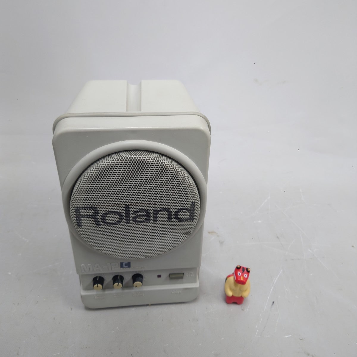 Roland MA-12C Stereo Micro Monitor Single Powered Speaker Amplified from Japan
