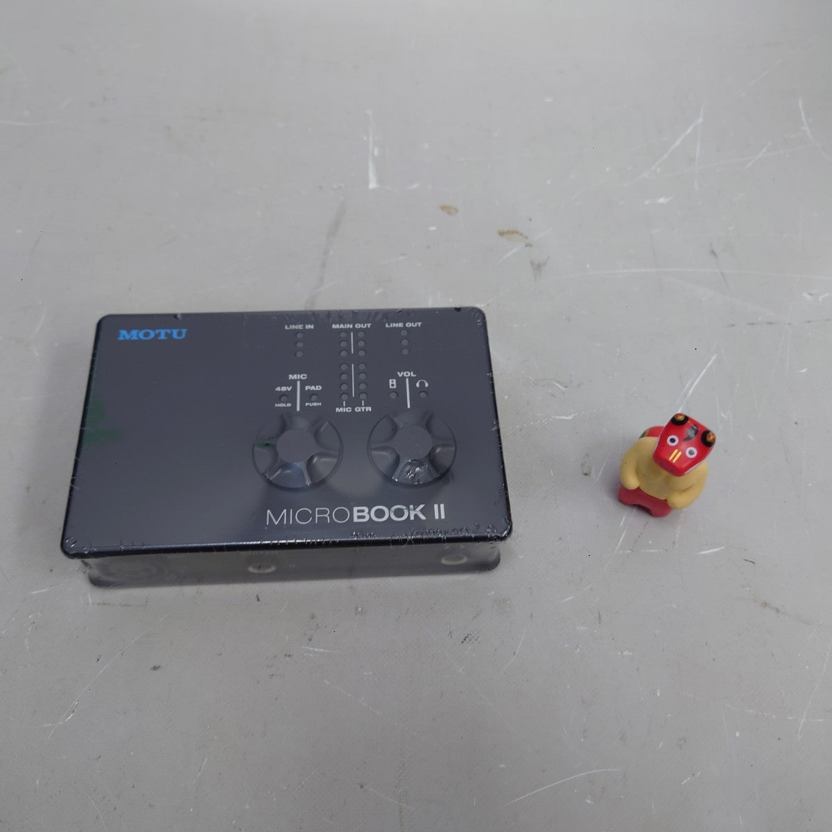 MOTU MicroBook II USB Audio Interface Compact Recording Device from Japan
