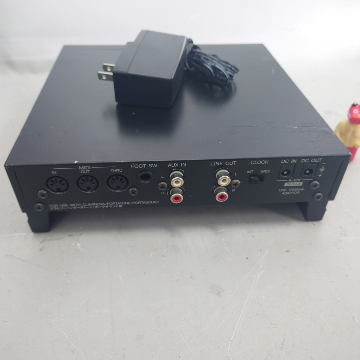 Yamaha EMR-1 Digital Drum Machine Rhythm Programmer from Japan