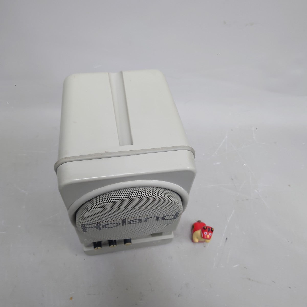 Roland MA-12C Stereo Micro Monitor Single Powered Speaker Amplified from Japan