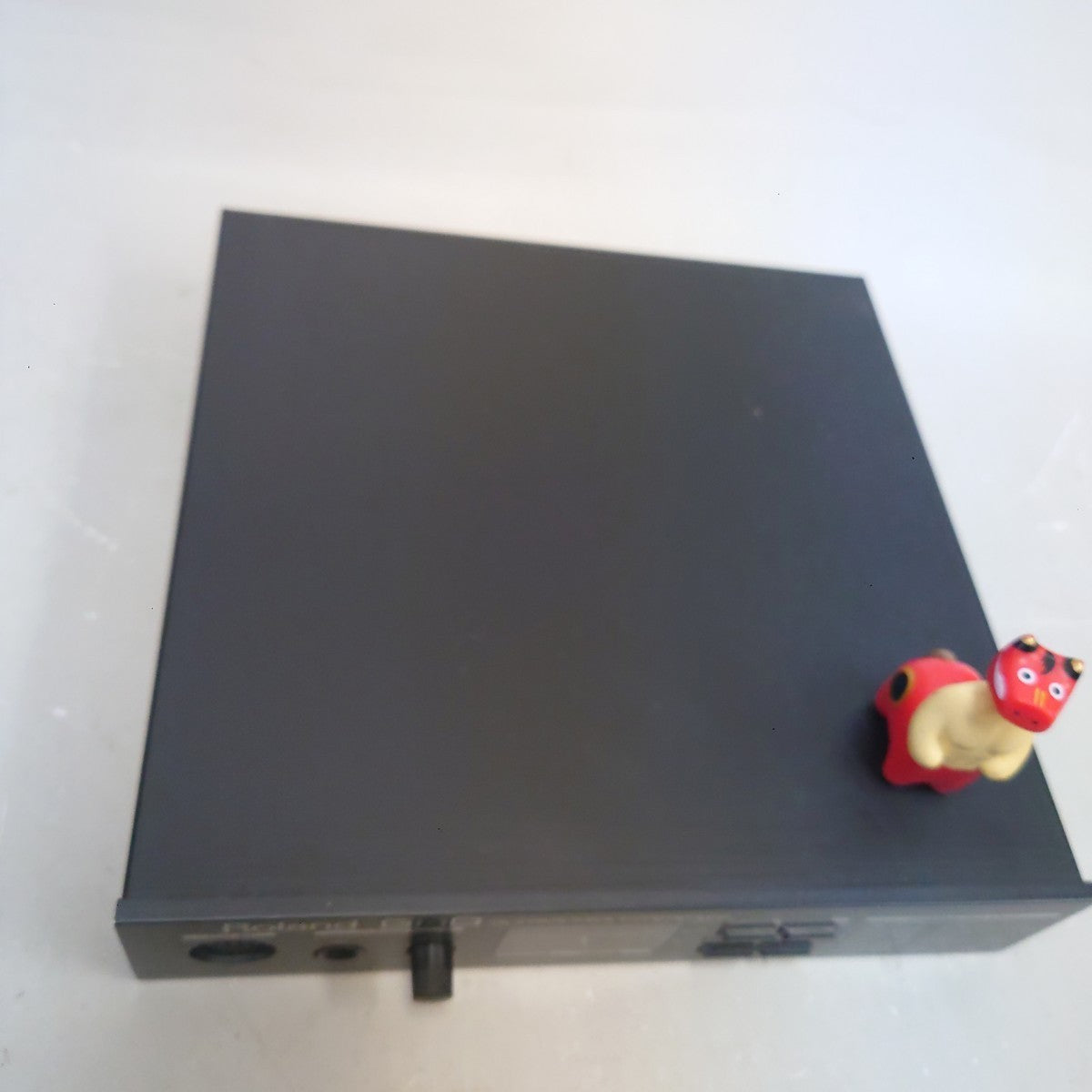 Roland GI-10 Guitar MIDI Interface Converter from Japan