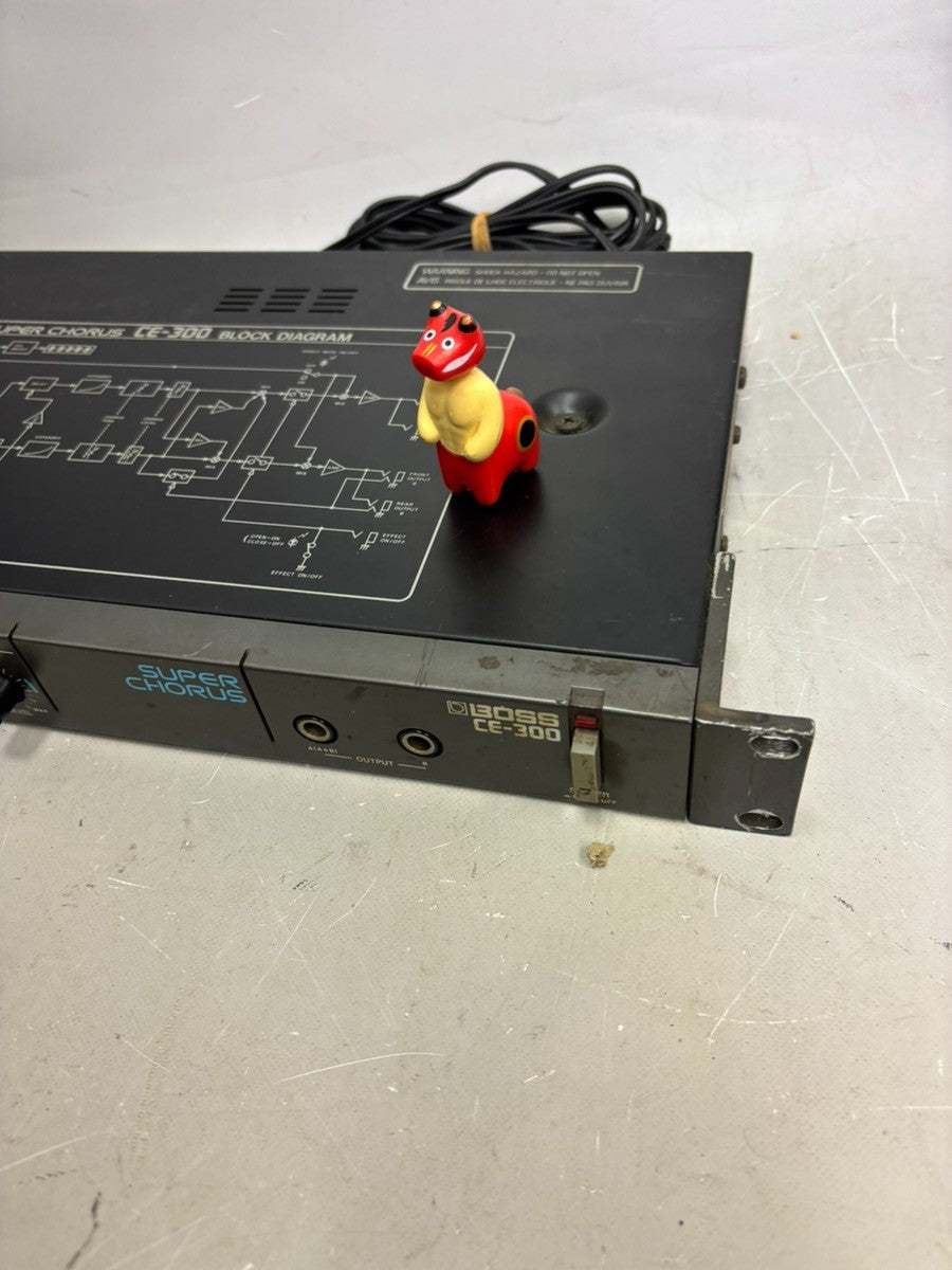 BOSS CE-300 Super Chorus Rackmount Analog Chorus Effect from Japan
