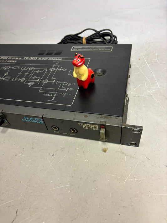 BOSS CE-300 Super Chorus Rackmount Analog Chorus Effect from Japan