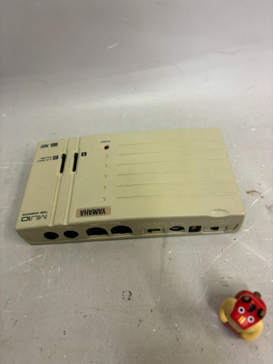 YAMAHA MU10 XG MIDI Tone Generator Sound Module for Music Production from Japan