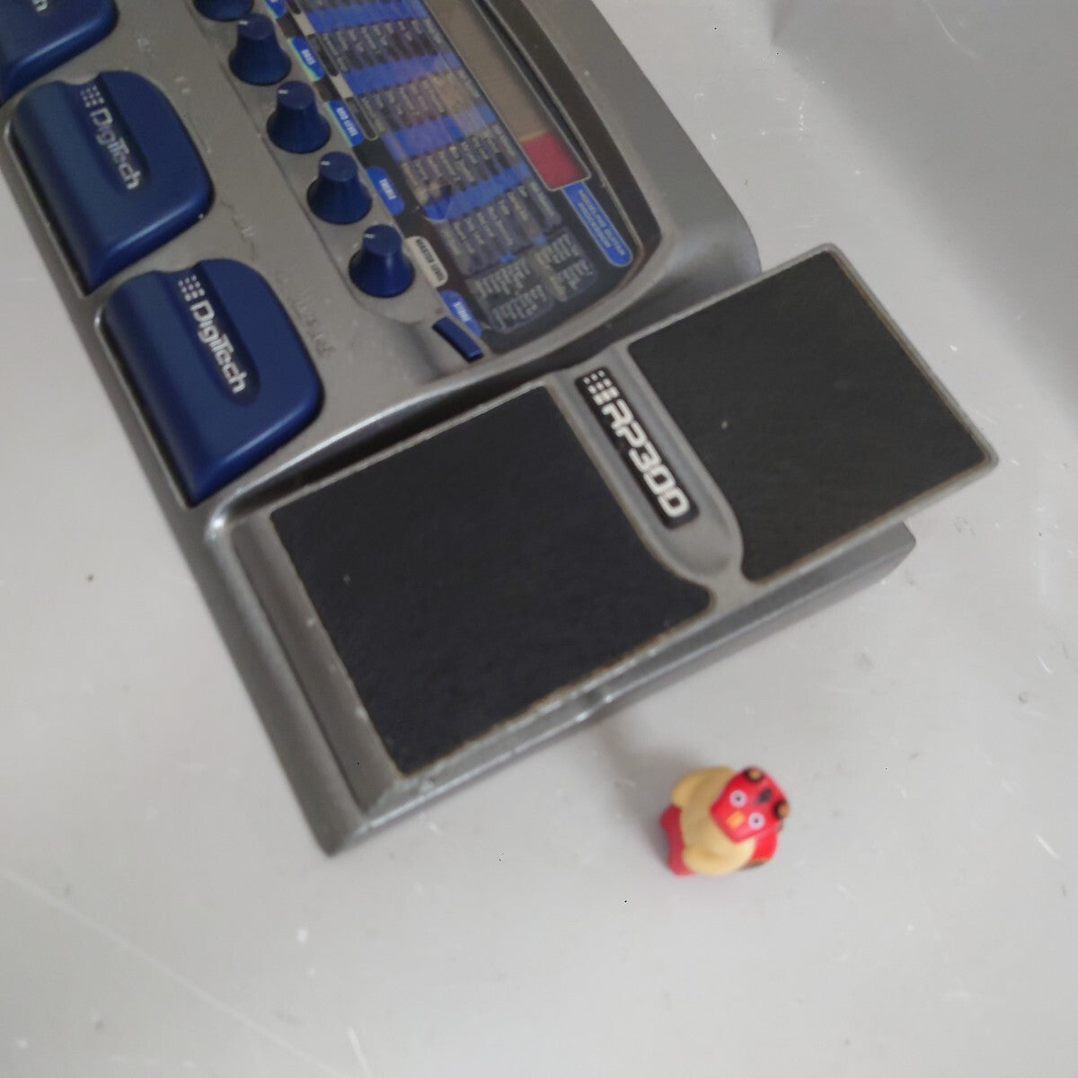 46109886