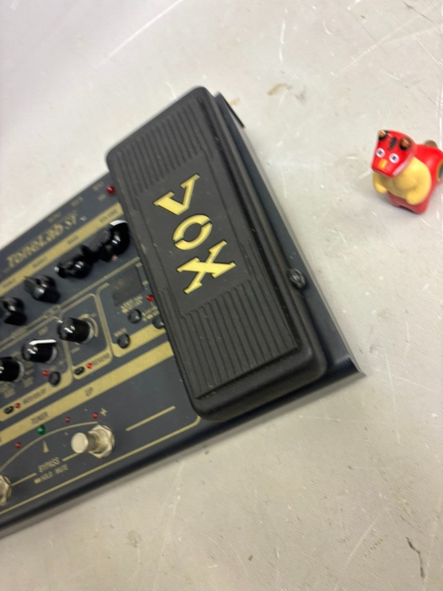 Vox ToneLab ST Valvetronix Guitar Multi Effects Processor Tested