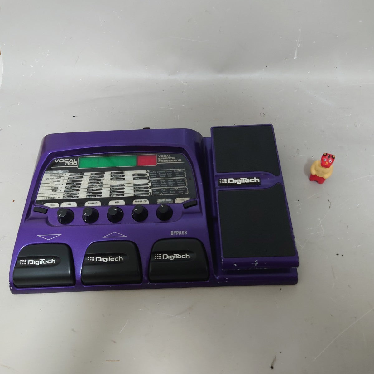 46110038