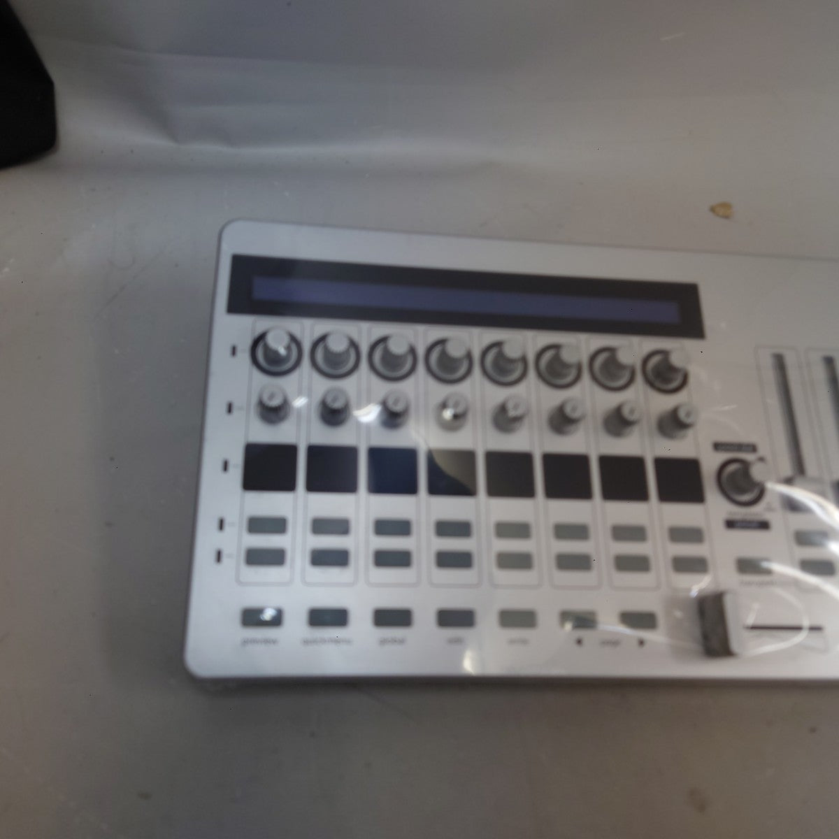 Novation ZeRO SL MkII MIDI USB Controller Tested Works DAW Control Surface Japan