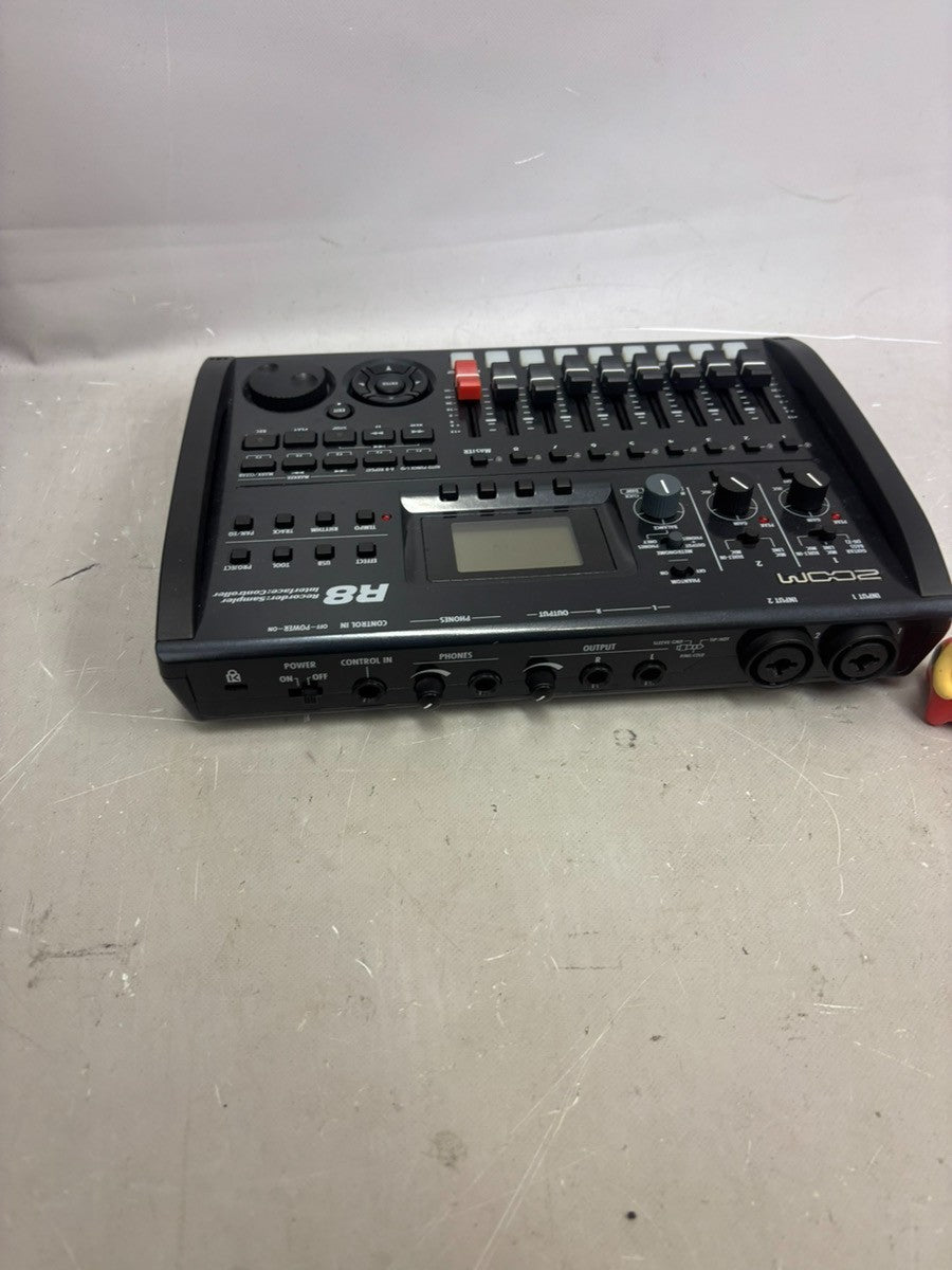 Zoom R8 MultiTrak Recorder Audio Interface Controller Tested from Japan