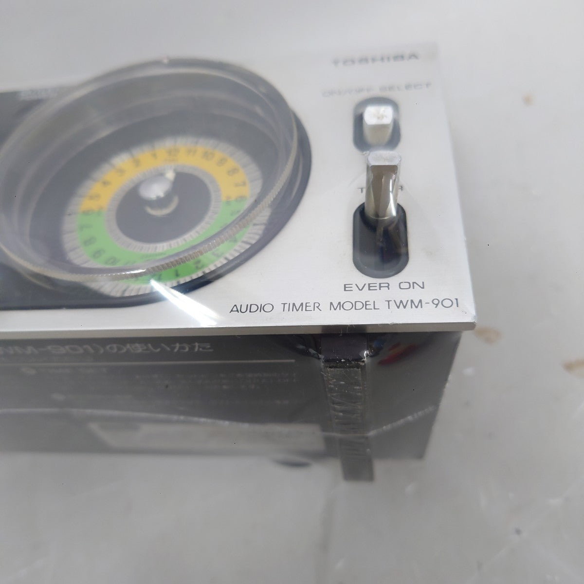 TOSHIBA TWM-901 Analog Timer Switch Outlet Controller from Japan