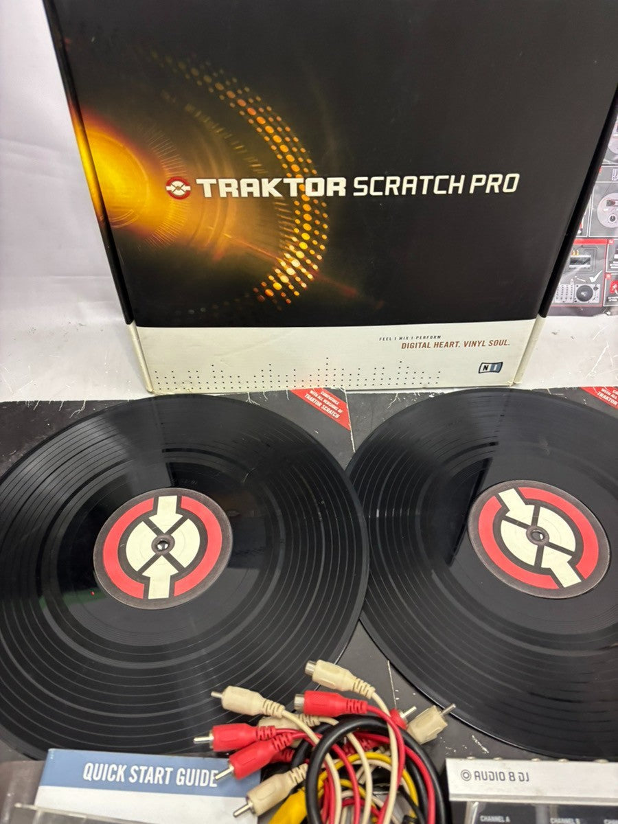 Native Instruments Audio 8 DJ Traktor Scratch Pro Vinyl Set Tested Working