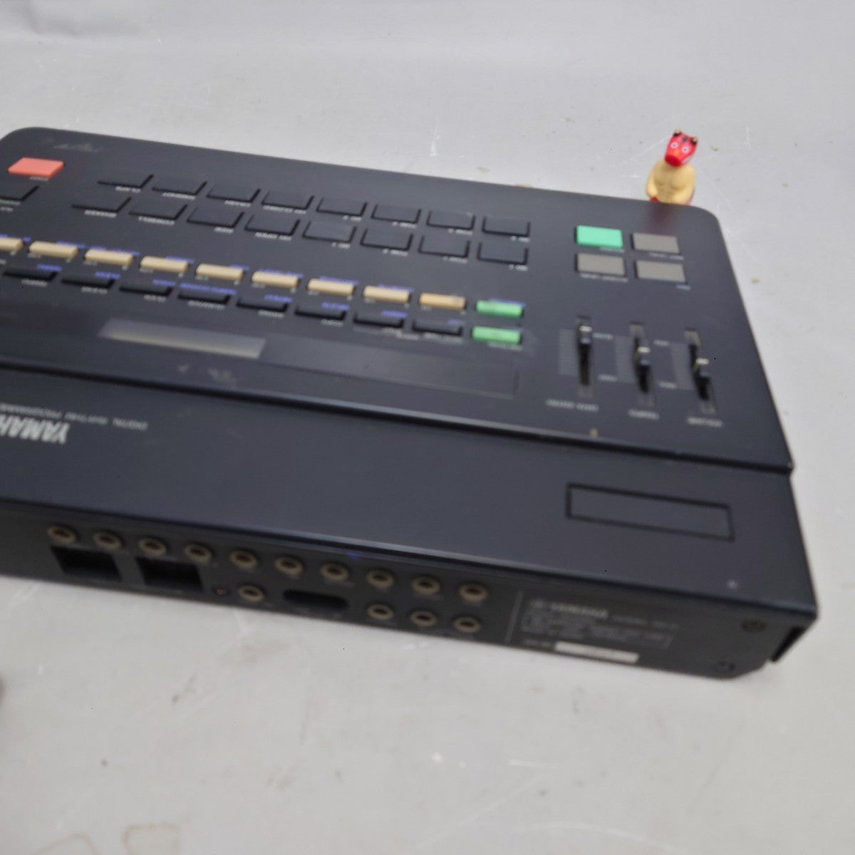 Yamaha RX11 Digital Rhythm Programmer Drum Machine from japan