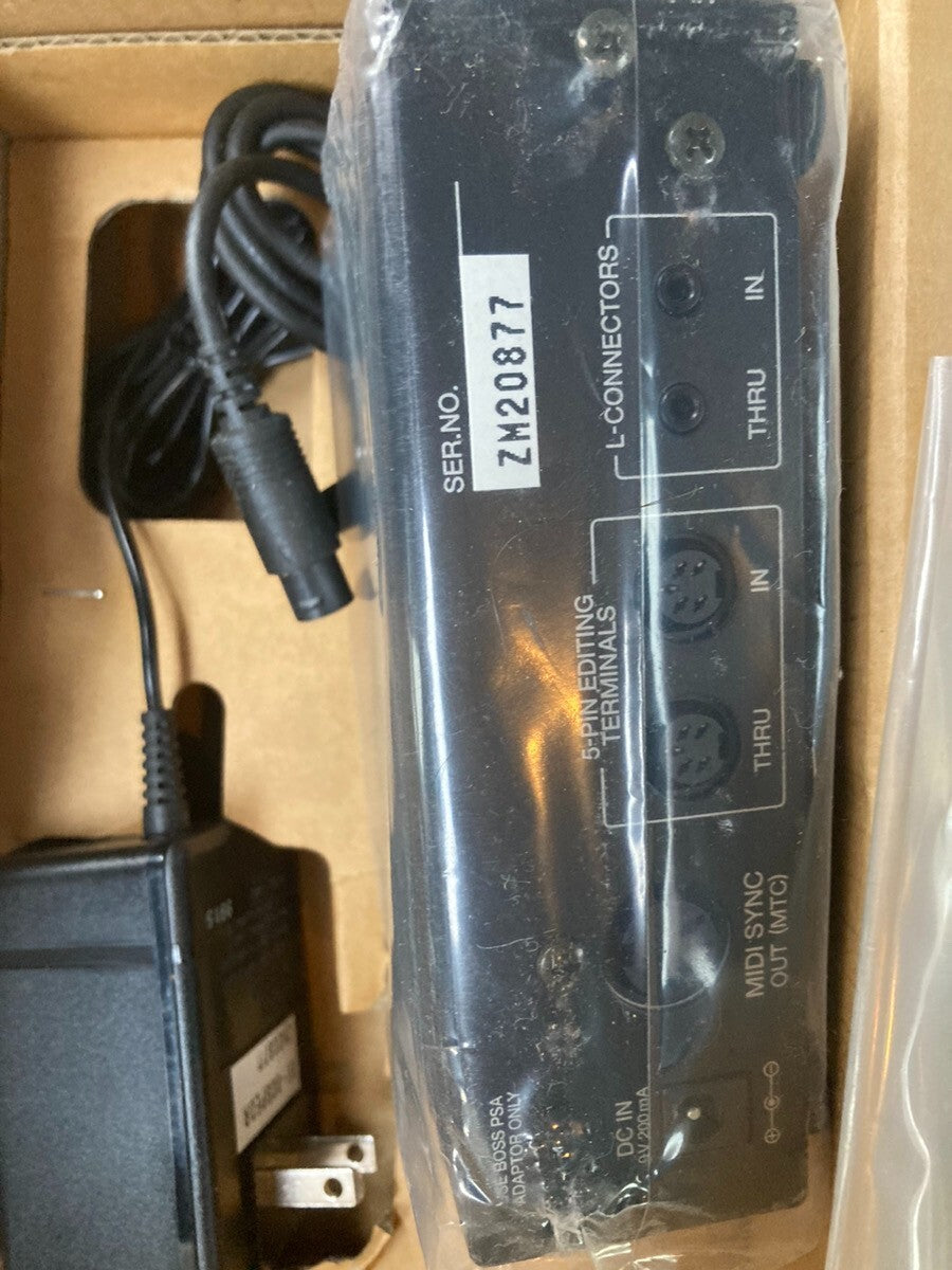 roland SI-80SP VIDEO MIDI SYNC INTERFACE free shipping with adapter