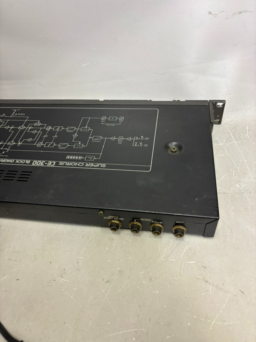 BOSS CE-300 Super Chorus Rackmount Analog Chorus Effect from Japan