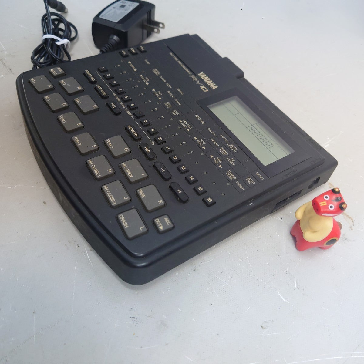 Yamaha RY10 Digital Rhythm Programmer Drum Machine from Japan