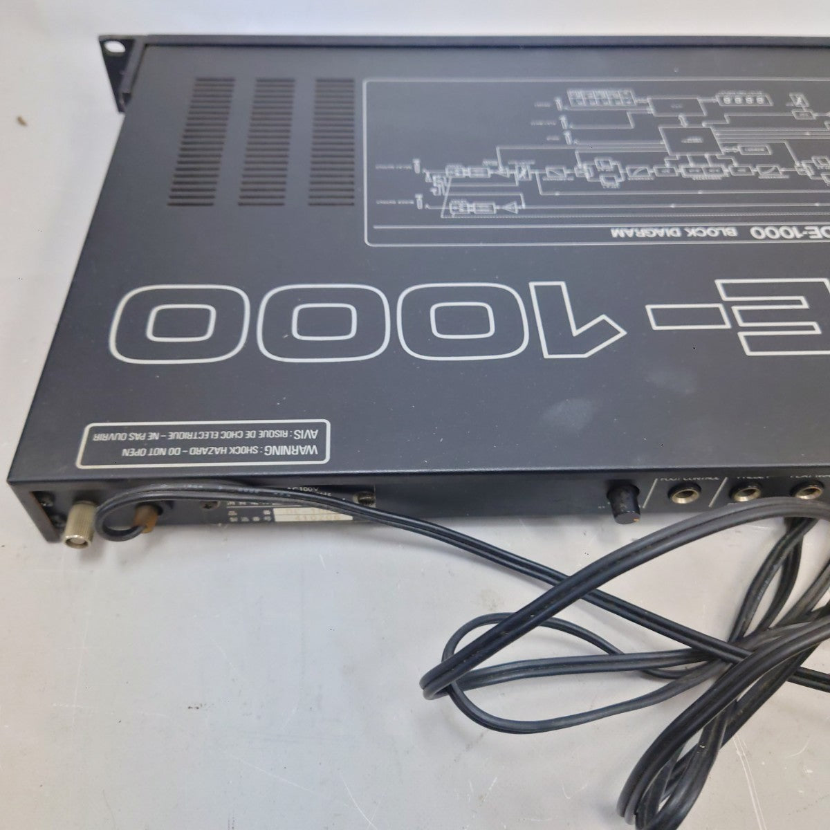 Roland SDE-1000 Digital Delay Rackmount Effect Processor from Japan