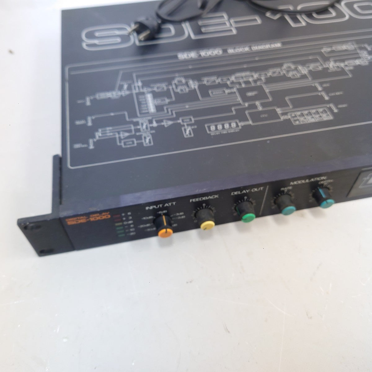 Roland SDE-1000 Digital Delay Rackmount Effect Processor from Japan