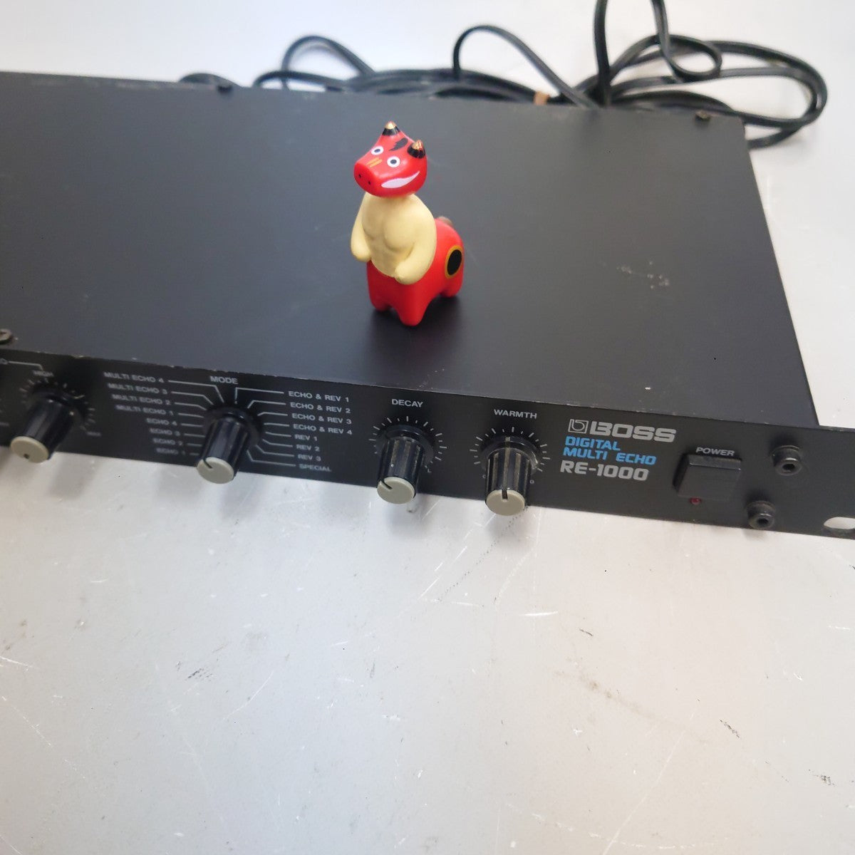 Boss RE-1000 Digital Reverb Delay Rackmount Effect Unit from Japan