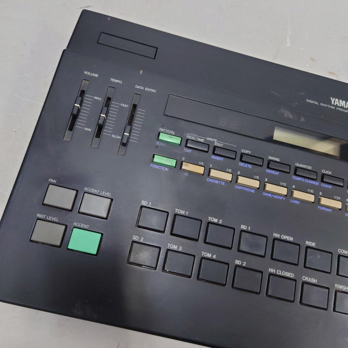 Yamaha RX11 Digital Rhythm Programmer Drum Machine from japan