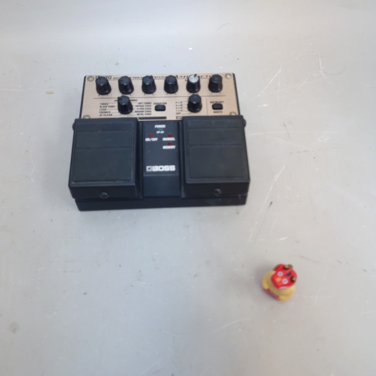 BOSS GP-20 Amp Factory Dual Pedal Guitar Effects Processor Tested from Japan