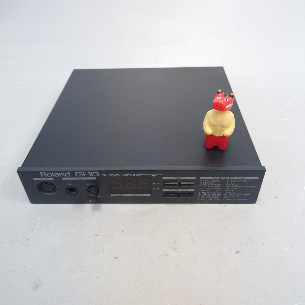 Roland GI-10 Guitar MIDI Interface Converter from Japan