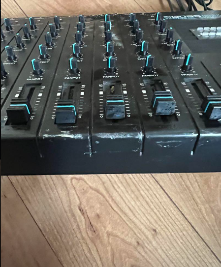 46110305