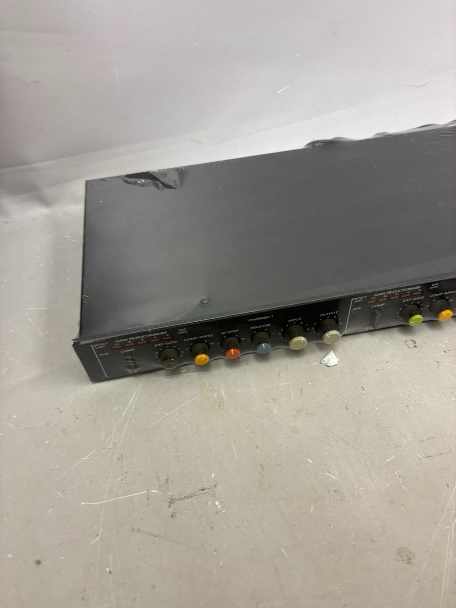 Fostex Model 3070 Line Mixer Audio Mixing Unit from Japan