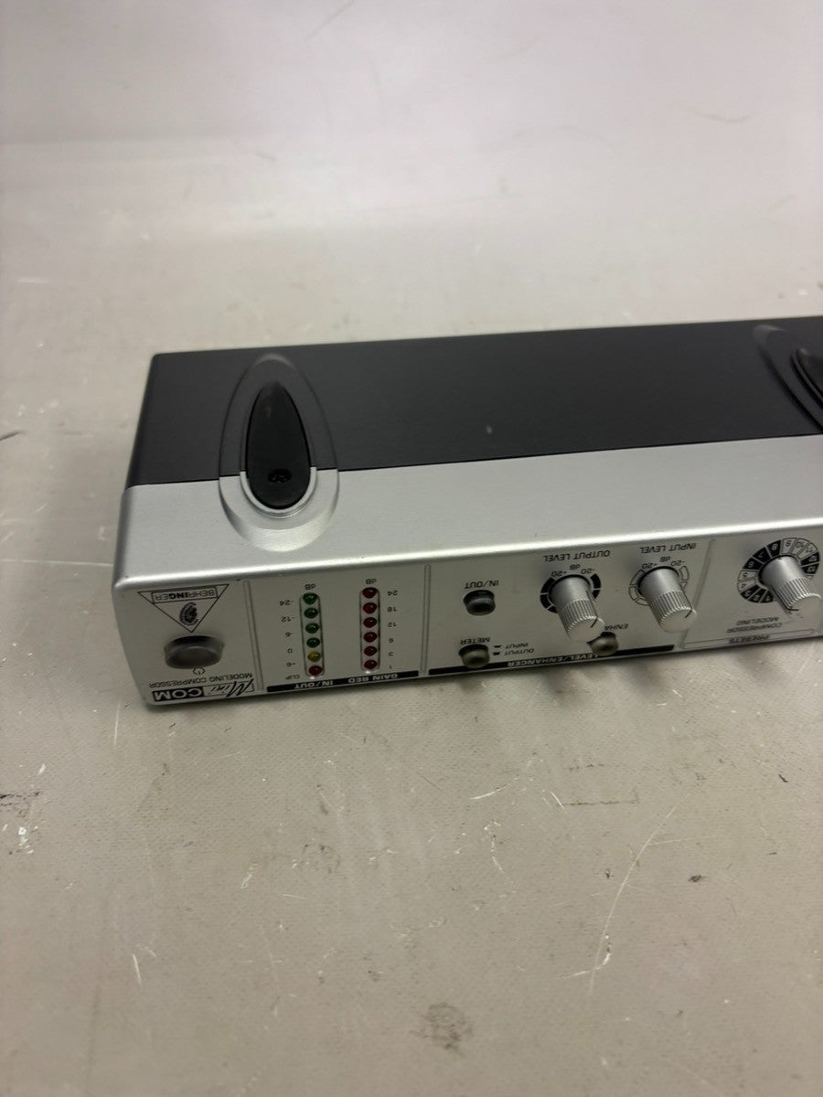 Behringer COM800 Mini Compressor/Graphic Equalizer Ultra-Compact from Japan