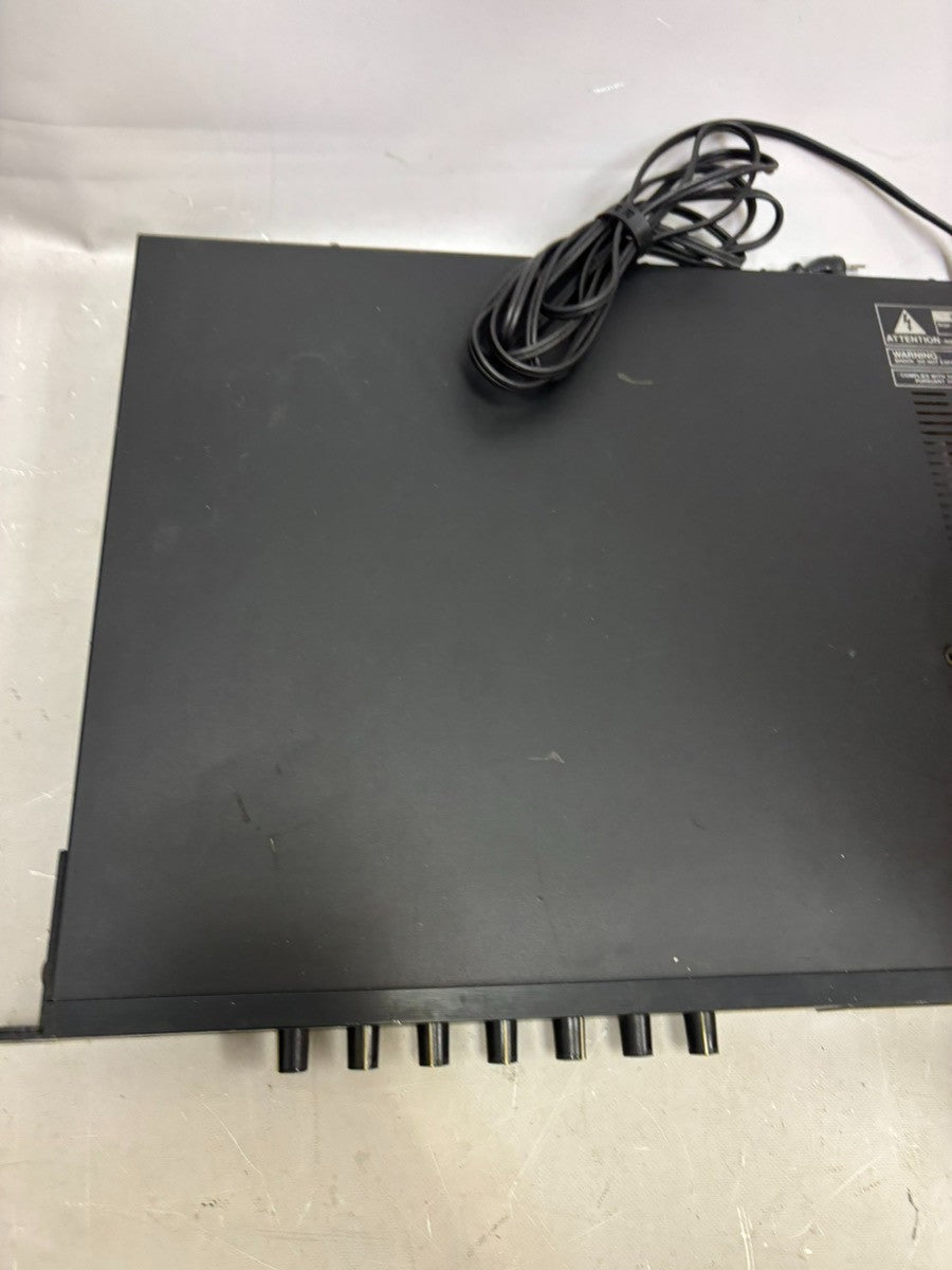 Roland RE-3 Digital Space Echo Various Effect Delay Rack Unit Tested