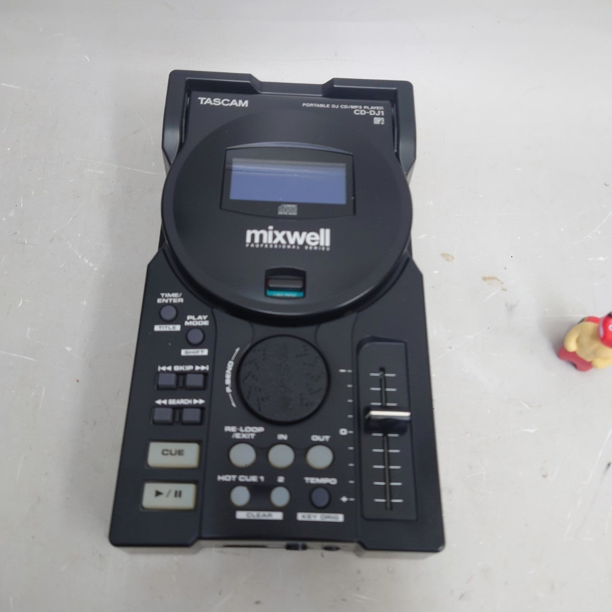 Tascam CD-DJ1 Mixwell Portable DJ CD Player Sampler Controller