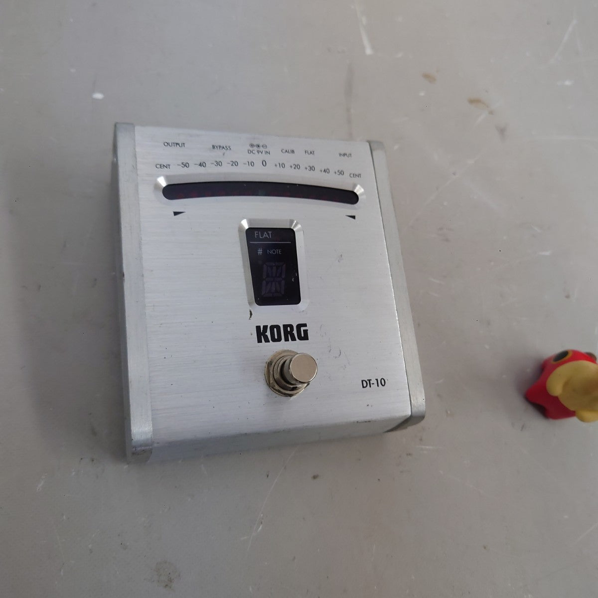KORG DT-10 Chromatic Tuner Pedal for Electric Guitar from Japan