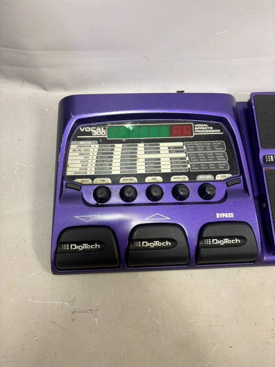 DigiTech Vocal 300 Vocal Effects Processor Pedal with Expression FX Tested item